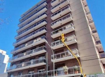 Departamento · 170m² · 5 Ambientes · 1 Cochera · Departamento en Venta - 4 Dorm. 3 Baños - 170 m² - Mar del Plata