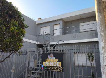 Casa de 3 ambientes, Córdoba · General Bustos Casa con Departamento