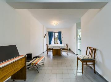 Departamento · 65m² · 4 Ambientes · Depto 2 Dorm. con Balcón en Centro