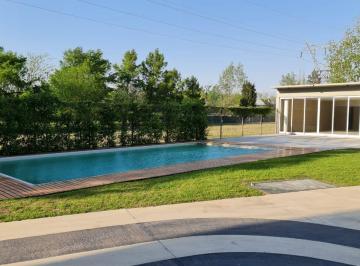 Departamento · 91m² · 5 Ambientes · 2 Cocheras · Venta o Permuta Fisherton View Av Schweitzer 8800 Piso 2