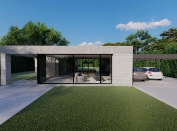 Casa · 180m² · 4 Ambientes · 2 Cocheras · Venta Lote con Casa a Construir en San Sebastian Area 9 con Escritura