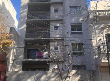 Departamento de 2 ambientes, San Cristobal · Dos Ambientes Muy Luminosos