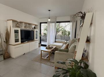 Departamento de 3 ambientes, Villa Urquiza · Departamento 3 Ambientes con Impresionante Balcón Aterrazado