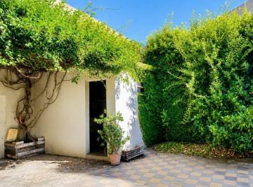 KNK-KNK-5876_2 · Oportunidad Casa de 3 Ambientes con Jardin