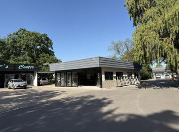 Local comercial · 90m² · 1 Ambiente · Local Comercial en Alquiler - Centro Funes