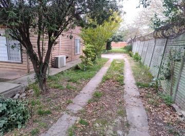 Casa de 6 ambientes, La Plata · Casa en Venta en Romero con Gran Terreno de 1.200 m², 4 Dorm. y Cochera