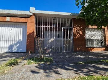 Terreno · 90m² · Venta - Lote Apto Desarrollo - 200 m² - Neuquén Capital