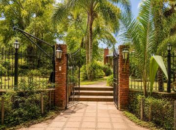 Casa · 230m² · 3 Dormitorios · Casa en Zona Delta Tigre