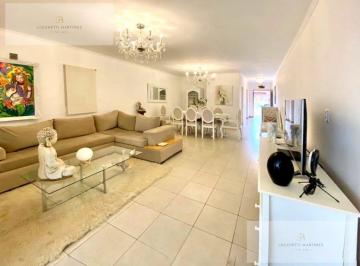 LIVING-COMEDOR · Casa en Yerba Buena