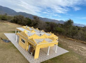 Casa de 10 ambientes, San Francisco del Monte de Oro · Venta Imponente Propiedad en Zona Rural