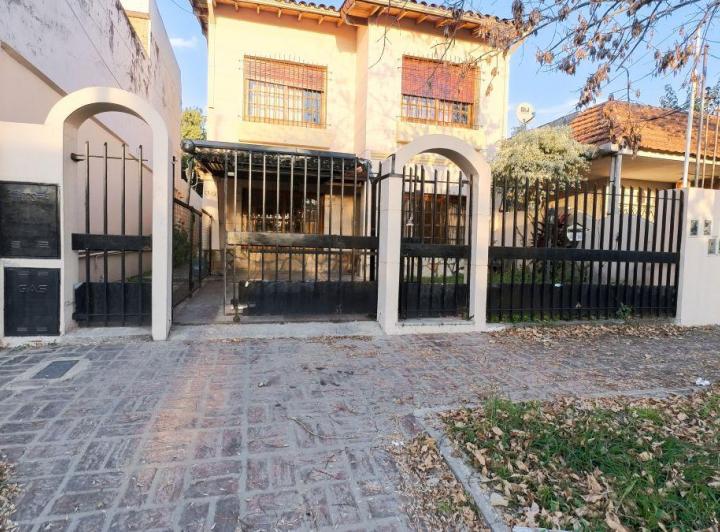 PH · 155m² · 4 Ambientes · 1 Cochera