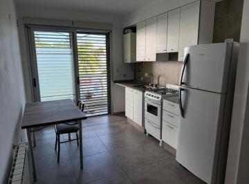 Departamento · 50m² · 3 Ambientes · Alquiler Depto 1 Dormitorio Amoblado Candioti Sur