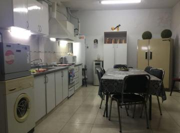 Casa · 118m² · 7 Ambientes · 1 Cochera · Venta Casa Esquina 2 Plantas y 4Dorm.