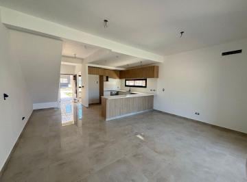 Casa · 119m² · 4 Ambientes · 2 Cocheras · Casa 4 Ambientes en Venta en Springpark a Estrenar