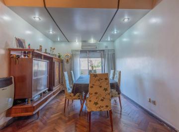 Departamento · 64m² · 4 Ambientes · 4 Ambientes en Venta en Villa Crespo - a Reciclar