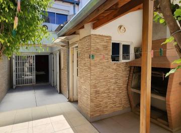 PH · 63m² · 3 Ambientes · Venta PH 3 Ambientes en Vélez Sarsfield - Patio