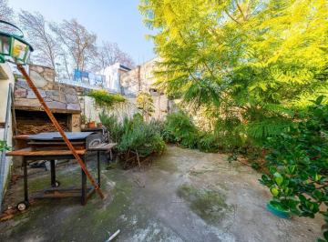 Casa · 170m² · 6 Ambientes · Venta Casa 4 Dorm. con Patio en Luis Agote