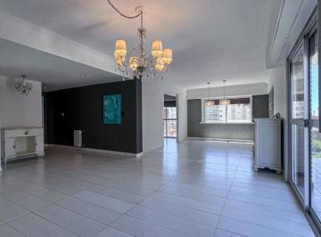 Departamento · 181m² · 5 Ambientes · 1 Cochera · Venta Departamento 5 Ambientes La Perla