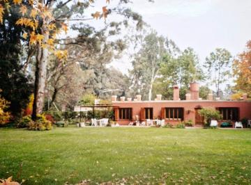 Casa · 188m² · 6 Ambientes · 1 Cochera · Casa en Venta en Una Planta