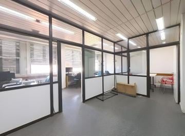 Oficina comercial · 225m² · Oficina Premium 225 m² Frente a Uade - Seguridad