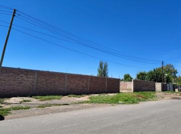 Terreno · 2560m² · Lote en Venta Calle Serrano, Lujan de Cuyo