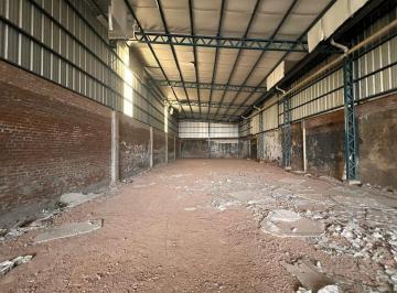 Bodega-Galpón · 411m² · Galpón en Venta en Villa Gobernador Gálvez