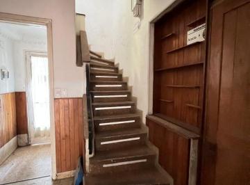 Casa · 330m² · 12 Ambientes · Casa en Venta.