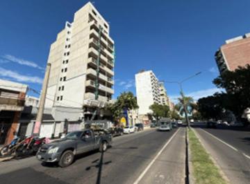 Departamento · 81m² · 4 Ambientes · En Venta Departamento de 2 Dorm. Abasto