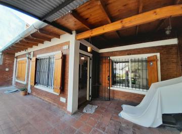 Casa · 211m² · 3 Ambientes · 1 Cochera · Oportunidad, Bajo de Precio, Venta Casa 3 Amb