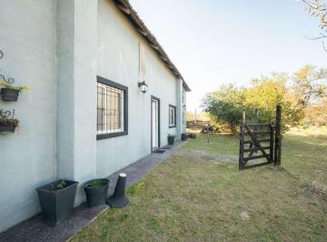 Quinta vacacional · 145m² · 3 Dormitorios · Venta Quinta en Arroyo Leyes - 3 Dorm.