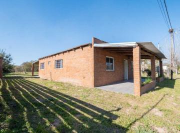 Quinta vacacional · 90m² · 3 Dormitorios · Quinta a Estrenar en Arroyo Leyes - 3 Dorm.