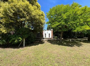 Casa · 50m² · 2 Ambientes · 2 Cocheras · Casa Quinta en Venta en La Hermosura
