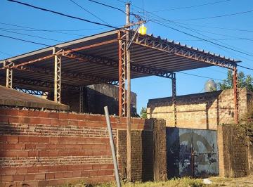 Bodega-Galpón · 100m² · Oportunidad, Galpón con Lote con Potencial