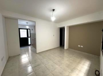 Departamento · 42m² · 2 Ambientes · Venta Depto 2 Dorm Patio Reciclado Nueva Cordoba