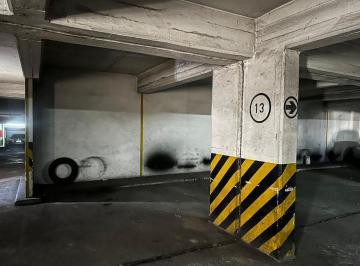 Garage · 12m² · Venta Cochera Zona Tribunales Excelente Ubicación