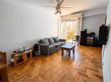 Departamento · 60m² · 3 Ambientes · Venta Departamento 3 Amb Caballito Apto Credito