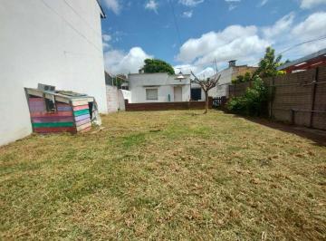 Terreno · 405m² · Lote con Construccion a Demoler. Ideal Inversor.