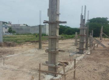 Terreno · 648m² · Lote en Venta La Plata, San Carlos con Planos