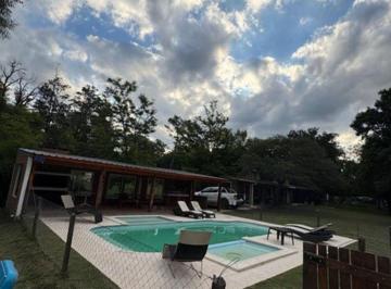 Hotel · 350m² · Venta Complejo de Cabañas con Pileta en Anisacate