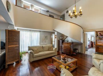 Casa · 268m² · 6 Ambientes · 2 Cocheras · Venta Casa 4 Dorm. Pileta. Córdoba Cap