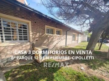 Casa · 170m² · 4 Ambientes · 1 Cochera · Casa en Venta en Cipolletti - B° Parque 12 de Sept.