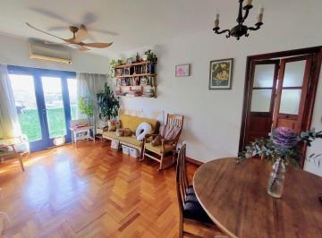 Departamento · 72m² · 4 Ambientes · Venta 4 Ambientes con Balcon Corrido Villa Luro