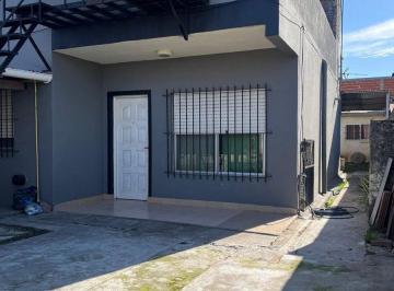 Casa · 150m² · 5 Ambientes · 1 Cochera · Oportunidad de Inversion 3 Propiedades en Venta