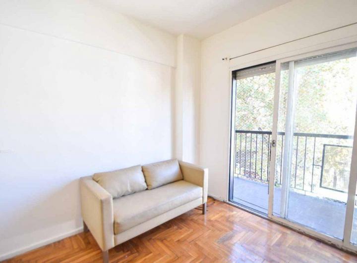 Venta 4 Ambientes con Balcon Frente