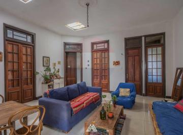 Casa · 694m² · 4 Ambientes · 1 Cochera · Venta Casa de Altos Más 3 Locales y Garaje, Aguada