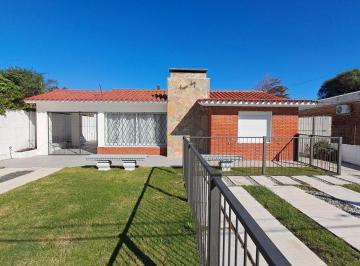 Casa · 98m² · 4 Ambientes · 3 Cocheras · Venta Casa PH 3 Dorm. 2 Baños Gge Lagomar