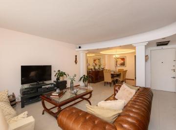 Departamento · 138m² · 5 Ambientes · 1 Cochera · Venta Dpto Semipiso 5 Amb en Belgrano R - Permuta