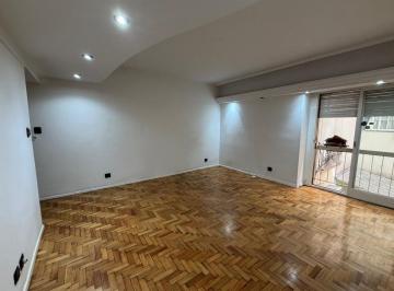 Departamento · 46m² · 2 Ambientes · Venta Departamento 2 Ambientes Muy Buena Ubicacion