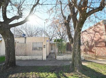 Casa · 100m² · 2 Ambientes · Casa Pequeña y Galpon