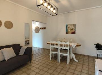 Departamento · 58m² · 3 Ambientes · Departamento Reciclado, Amoblado Apto Temporario